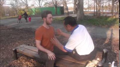 ASMR Massage in the Park (Lou Dong)