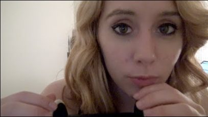 [ASMR] Mouth Sounds w/Close-up Whispering