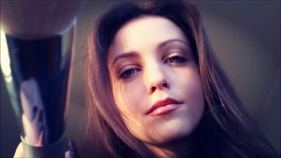 ASMR Ear to Ear close Whispers (English+Italian), Lens brushing