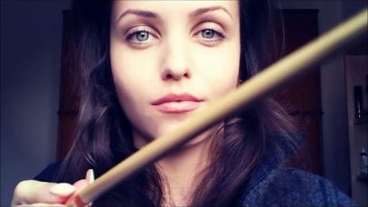 ASMR Ear to Ear whispered Stories (Spanish+Italian), Visual triggers