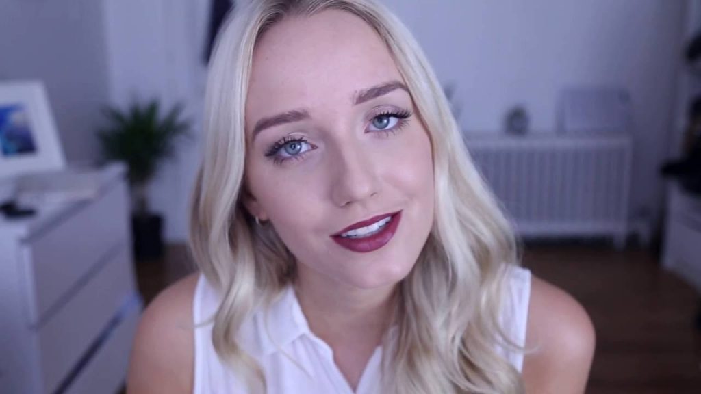 ASMR Checkup At The Doctors! (Plastic Gloves, Pen and Paper sounds