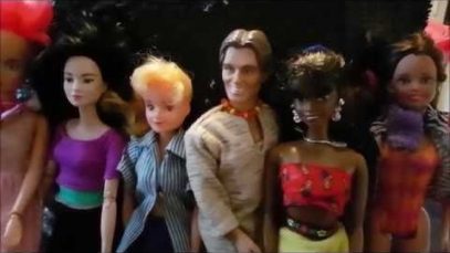 Dolls do Asmr ! Let them give you tingles! Touching the camera / Sksksk / Tongue Clicking