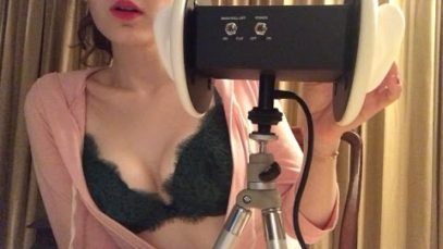 ASMR 3Dio Ear licking (Kissing, Sucking)
