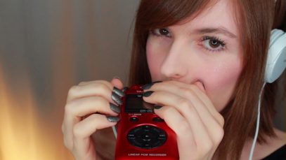 ASMR Ear Eating and Wet Mouth Sounds :3