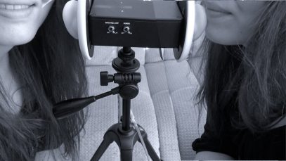 ASMR Twin Ear Eating