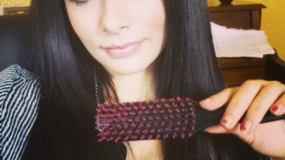 ASMR 3D Scalp Massage and Hair Brushing Role Play (Softly Spoken Ear to Ear)