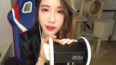 ASMR Ear Eating & Cleaning & Massage Tapping Mouth Sounds ♥ ♥ ♥
