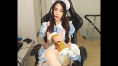 ASMR Ear Massage and Cleaning with Mouth Sounds Chinese ASMR