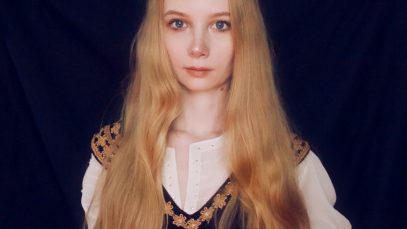 ASMR Eowyn Cosplay and Roleplay ? ASMR Lord of the Rings ASMR ? Whisper / Role Play / Fabric