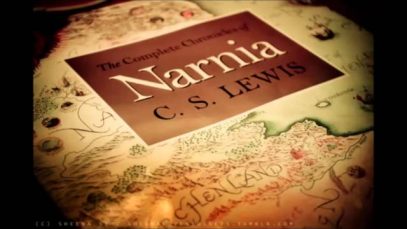 ASMR-Gentle whispering in Hebrew and English Reading Narnia