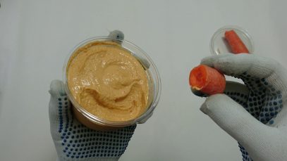 ASMR ? Sweet Chilli Hummus Carrot Mouth Sounds