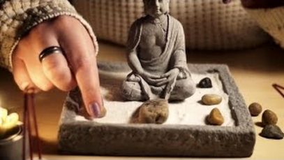 Binaural ASMR/Whisper. Zen Garden (Scraping, Crinkling, Clicking, Tapping)