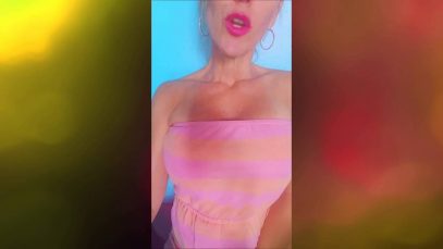 California Girlfriend Roleplay~ Chewing Gum in a summer dress  -Asmr Triggers
