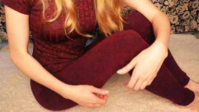 ~ Touching and Scratching Leggings ~ ASMR
