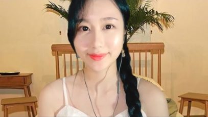 *ASMR* Be Nguyen Reads Your Comments (SOFT SPOKEN+VIET ACCENT) ✨?10K SPECIAL?✨