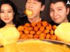 ASMR CHICKEN WINGS & STRETCHY CHEESE with STEPHANIE SOO & NIKOCADO AVOCADO (No Talking)