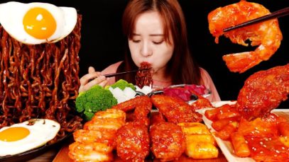 ASMR (Cooking) Black bean noodles, Spicy fried Chicken and Shrimp, Ttteokbokki. 바른치킨 대새레드치킨 MUKBANG