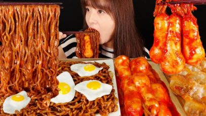 ASMR (COOKING & EATING) BLACK BEAN NOODLES, SPICY RADISH KIMCHI, SPICY FIRE OCTOPUS DUMPLING.MUKBANG