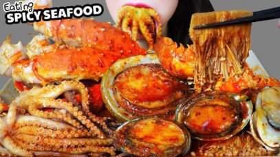ASMR COOKING EATING SEAFOODXSATAY SAUCE (KINGCRAB ,LOBSTER ,OYSTER,OCTOPUS,ABALONE, ENOKI MUSHROOM)