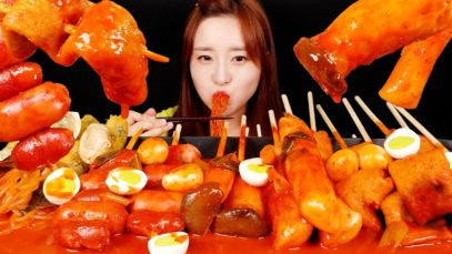 ASMR (COOKING)떡볶이 SPICY RICE CAKE (TTEOKBOKKI) *KOREAN FOOD. MUKBANG