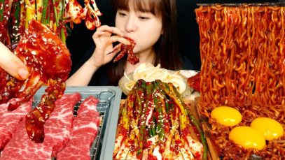 ASMR (COOKING&EATING) PARASITE CHAPAGURI NOODLES, GRILLED BEEF,  SPICY RAW CRAB, SPRING ONION KIMCHI