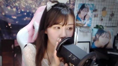 ASMR Mouth Sounds Deep Relaxation  ?