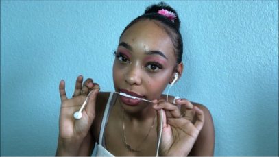 ASMR | Mouth Sounds | Mic Licking | Mic Nibbling | Hand Movements