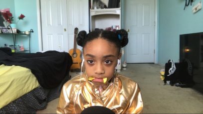 ASMR | My Little Sister Eating A Gummy Pizza ? (HILARIOUS)