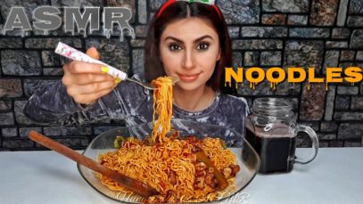 ASMR noodles with grilled chicken, veggies eating sounds | Mukbang |