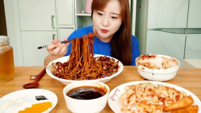 ASMR (Real delivery meal) 짜장면 탕수육 BLACK BEAN NOODLES, TANGSUYUK, DUMPLING.  | bokyoung MUKBANG