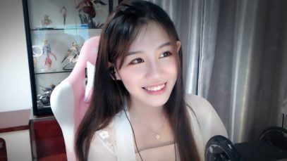 ASMR Relaxing Mouth Sounds ?❤️