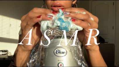 ASMR | Shaving Cream On Mic + crinkles | ( Tingly sounds ? )