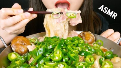ASMR Spicy bacon cream pasta made of glass noodles with lots of peppers.(EATING SOUNDS) MUKBANG