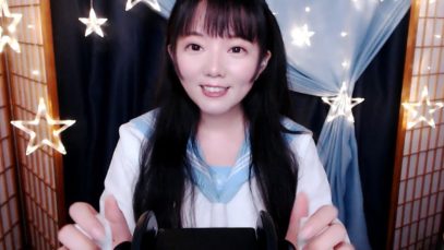 ASMR ~ Tapping Ear Cleaning ?