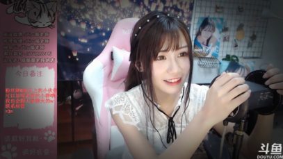 ASMR Tapping on Wood and More ?