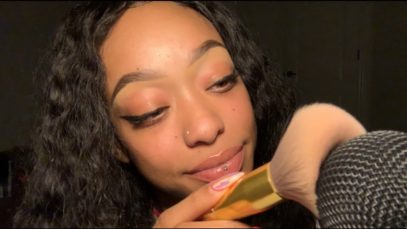 ASMR | tips to help a friend suffering from depression ? | whispers, slow mic brushing