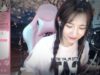 ASMR Trying New Triggers ?