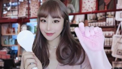 *ASMR* Weird Kitchenware Sales Lady Role-Play