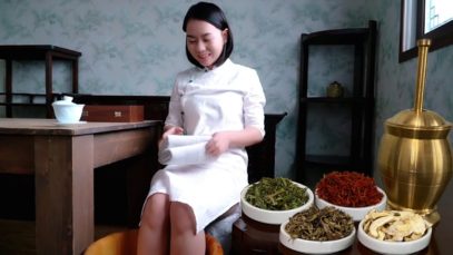 천연 약재를 갈아서 족욕 스파를 했어요 – ASMR