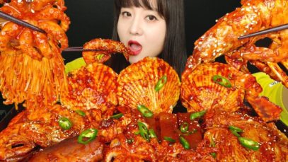 ASMR[COOKING & EATING ]SPICY FIRE SAUCE SEAFOOD(SCALLOP, CRAB,OCTOPUS, SQUID,SHRIMP, ENOKI MUSHROOM)