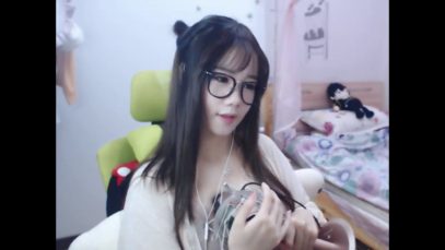 Chinese ASMR, heartbeat,hand massage,water,ear clean[丹妮 asmr]