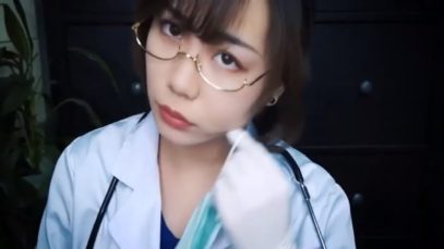 Chinese ASMR,dorcor examine your ears[药药]