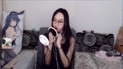 Chinese ASMR,talking&ear cleaning slightly[么么然 ASMR]