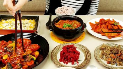 COOKING MUKBANG :) Real Korean home meal (Tuna Kimchi Stew) | bokyoung