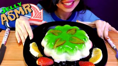 اصوات الاكل(جيلي مع بودينك)|Jelly &  pudding eating sounds *ASMR*