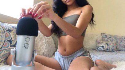 Mic Scratching ASMR