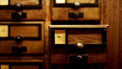 (3D binaural sound) Asmr rummaging through a drawer