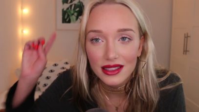 ASMR 10 Questions to Reflect On For The Past Year (Chatty) | GwenGwiz