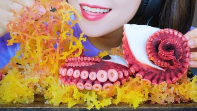 ASMR CRUNCHY COTTONII SEAWEED X GIANT OCTOPUS EATING SOUND | LINH-ASMR