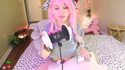 asmr do you mind if i lick your ears  :) [ licking you ears]